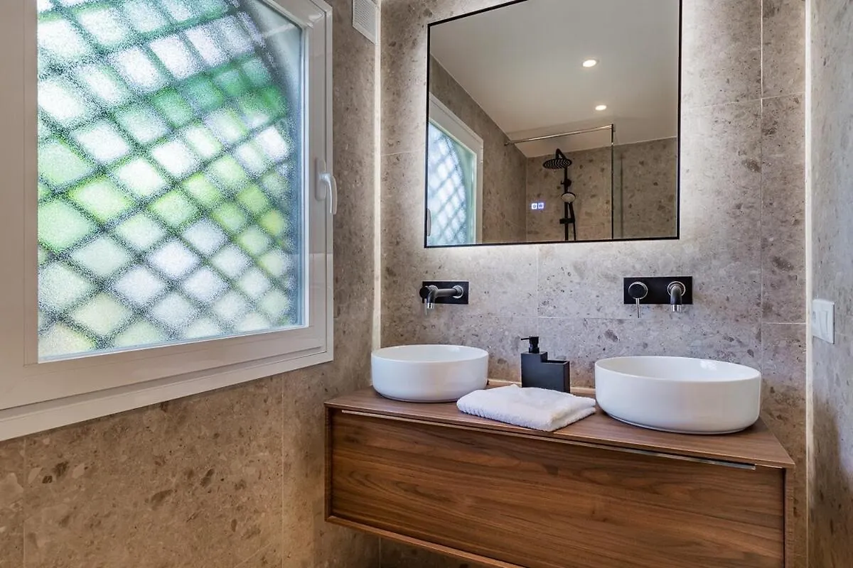 Apartament Modern Penthouse In Marbella With Pool